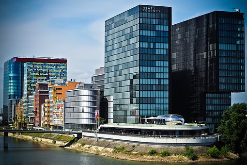 AIoT技术赋能楼宇自控系统,开启草莓视频在线视频建筑新生态 AIoT技术赋能楼宇自控系统,开启草莓视频在线视频建筑新生态